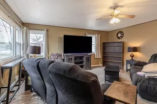 142 3rd Ave SW, Winnebago, MN 56098 - Photo 2