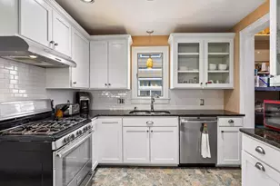 782 Rose Ave E, Saint Paul, MN 55106 - Photo 14