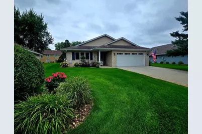 642 Jenisa Drive, Saint Cloud, MN 56301 - Photo 2