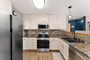 7040 71st St S, Cottage Grove, MN 55016 - Photo 20