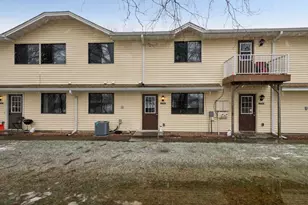 2706 Brookdale Ln, Brooklyn Park, MN 55444 - Photo 2