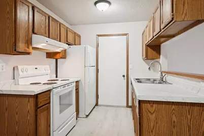 2706 Brookdale Lane, Brooklyn Park, MN 55444 - Photo 14