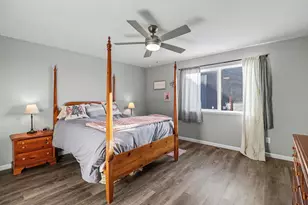 913 Mulberry Ave NE, Montgomery, MN 56069 - Photo 8