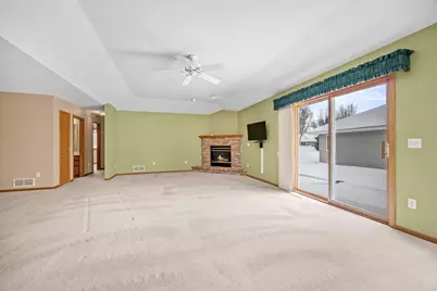 45 Orchard Avenue SE, Hutchinson, MN 55350 - Photo 6