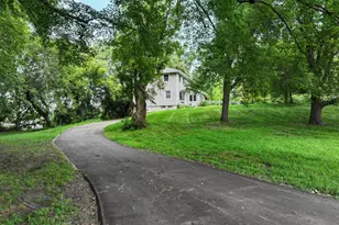 215 4th St NW, Glenwood, MN 56334 - Photo 4