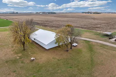 1958 State Highway 15, Truman, MN 56088 - Photo 6