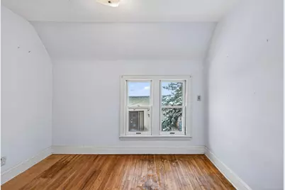 1070 Dale Street N, Saint Paul, MN 55117 - Photo 8