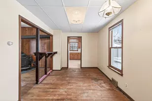 1070 Dale St N, Saint Paul, MN 55117 - Photo 4