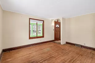 1070 Dale St N, Saint Paul, MN 55117 - Photo 14