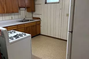 519 E Hollett St, Tracy, MN 56175 - Photo 14