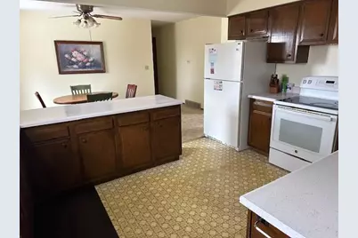 519 E Hollett Street, Tracy, MN 56175 - Photo 4