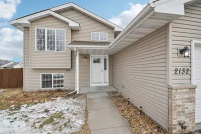 2132 Emerson Road S, Cambridge, MN 55008 - Photo 2