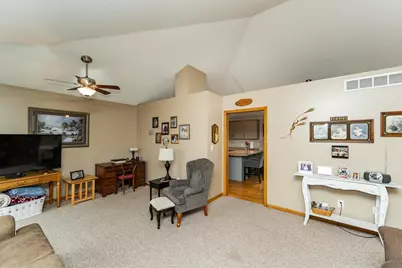 502 24th Street SW, Rochester, MN 55902 - Photo 10