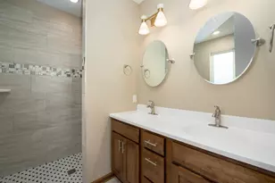 3116 Bassett Dr, Mankato, MN 56001 - Photo 16