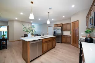 3116 Bassett Dr, Mankato, MN 56001 - Photo 6