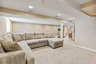 2601 Kentucky Ave S, Saint Louis Park, MN 55426 - Photo 18