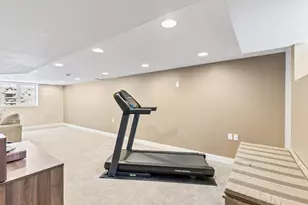 2601 Kentucky Ave S, Saint Louis Park, MN 55426 - Photo 20