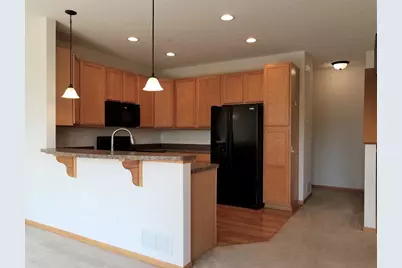 11810 Emery Village Drive N, Champlin, MN 55316 - Photo 12