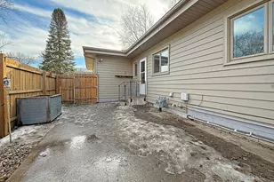 979 S Prairie Ave, Fairmont, MN 56031 - Photo 54