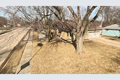 979 S Prairie Avenue, Fairmont, MN 56031 - Photo 46