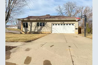 979 S Prairie Avenue, Fairmont, MN 56031 - Photo 48