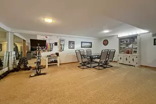 979 S Prairie Ave, Fairmont, MN 56031 - Photo 38