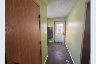 216 N 6th Street, Montevideo, MN 56265 - Photo 6