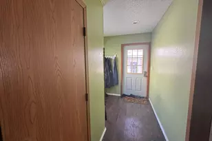 216 N 6th St, Montevideo, MN 56265 - Photo 6