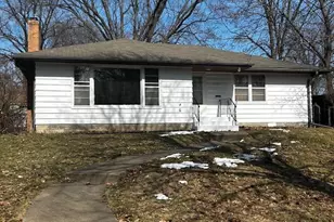 1839 Yorkshire Ave, Saint Paul, MN 55116 - Photo 1