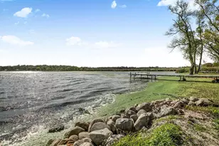 25399 Daventry Rd, Paynesville, MN 56362 - Photo 2