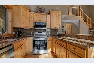 25399 Daventry Road, Paynesville, MN 56362 - Photo 10