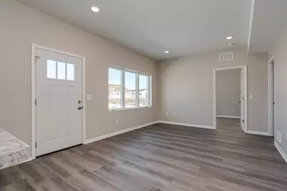 3120 Noble Drive, Mankato, MN 56001 - Photo 2
