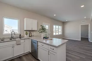 3120 Noble Dr, Mankato, MN 56001 - Photo 10