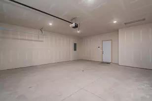 3120 Noble Dr, Mankato, MN 56001 - Photo 22