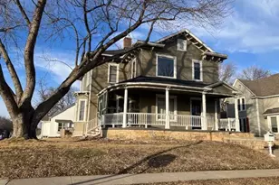 301 2nd Ave NE, Waseca, MN 56093 - Photo 1