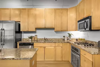 607 Washington Avenue S #302, Minneapolis, MN 55415 - Photo 10