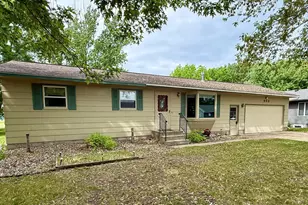 940 Lilac Dr, Sauk Centre Township, MN 56378 - Photo 1