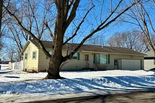 940 Lilac Dr, Sauk Centre Township, MN 56378 - Photo 4