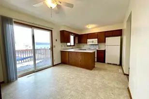 6166 Upper 51st St N, Oakdale, MN 55128 - Photo 8