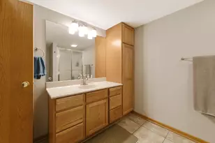 48135 Red Iron Rd, Kasota, MN 56050 - Photo 16