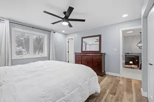 2129 Arkwright St, Maplewood, MN 55117 - Photo 12