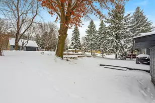 2129 Arkwright St, Maplewood, MN 55117 - Photo 36