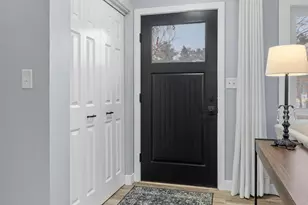 2129 Arkwright St, Maplewood, MN 55117 - Photo 2