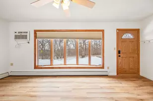 7662 Pioneer Rd, Wyoming, MN 55092 - Photo 4