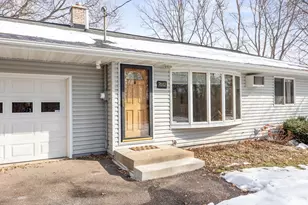 7662 Pioneer Rd, Wyoming, MN 55092 - Photo 2