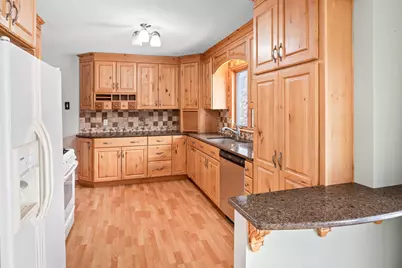 7662 Pioneer Road, Wyoming, MN 55092 - Photo 6