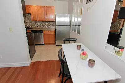 2212 Aldrich Avenue S #106, Minneapolis, MN 55405 - Photo 10