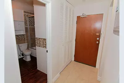 2212 Aldrich Avenue S #106, Minneapolis, MN 55405 - Photo 24