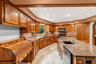 6175 Heather Pl NE, Fridley, MN 55432 - Photo 6