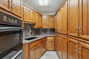 6175 Heather Pl NE, Fridley, MN 55432 - Photo 32